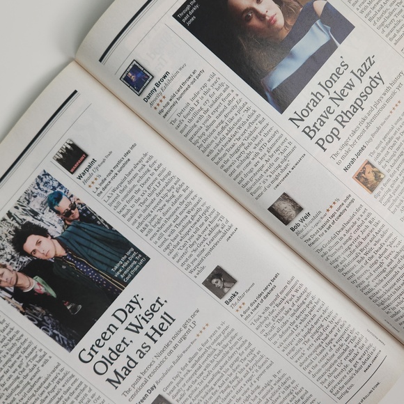 BRUCE SPRINGSTEEN ROLLING STONE 1272, OCT 20, 2016 VG+ CONDITION - Picture 14 of 17